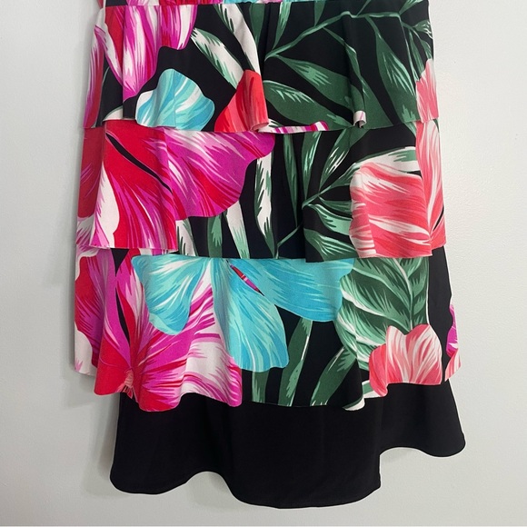 NWOT Sonnet Shores Floral Black One Piece Swimsuit Bathing Suit . WORN ONCE!!!! - Picture 8 of 15